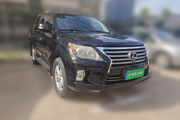 Used Lexus LX 2013 570 Front Right 45 Deg