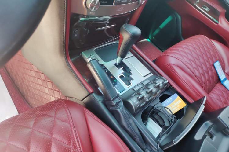 Used Lexus LX 2013 570 Gear Lever