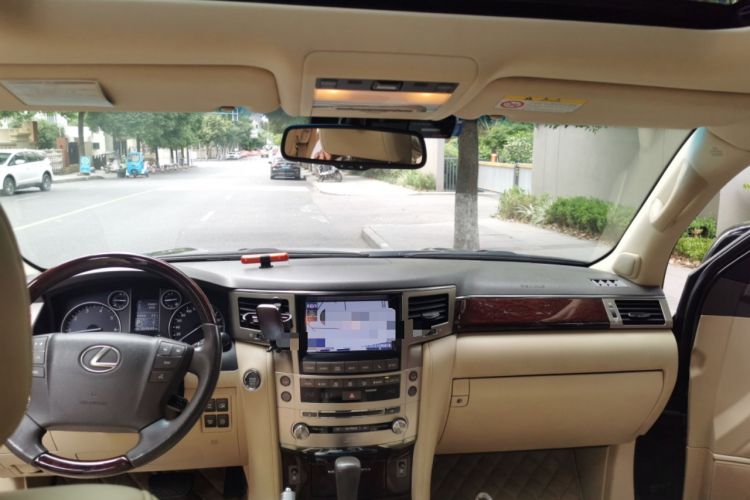 Used Lexus LX 2013 570 Headliner
