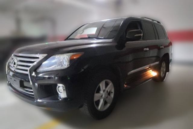 Used Lexus LX 2013 570