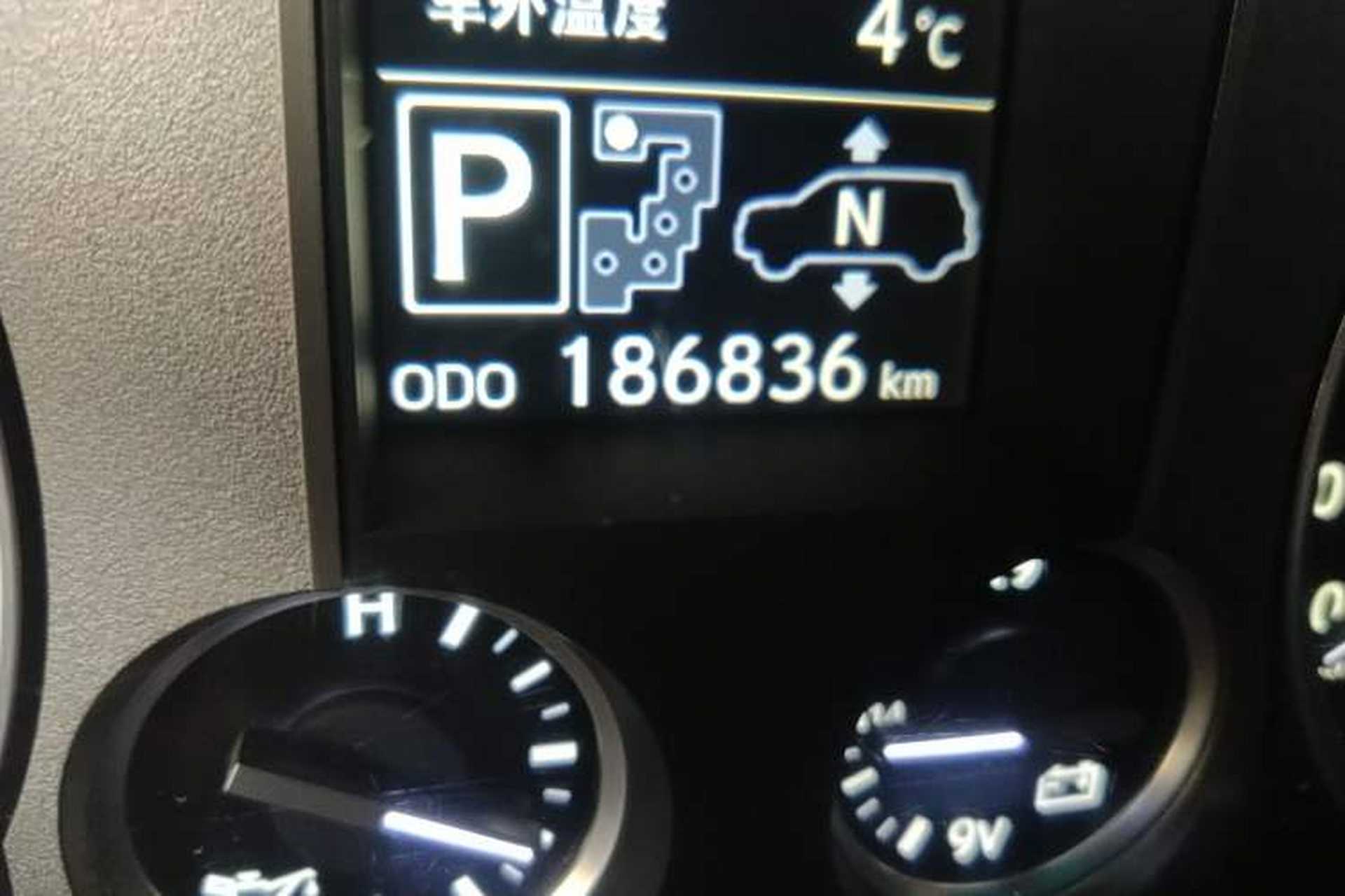 Used Lexus LX 2013 570 Odometer Close Up