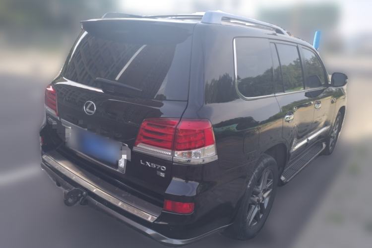 Used Lexus LX  Rear Right 45 Deg