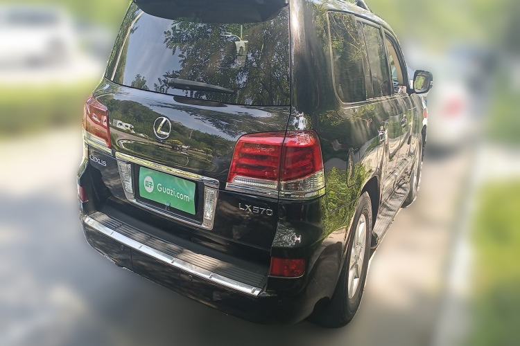 Used Lexus LX 2013 570 Rear Right 45 Deg