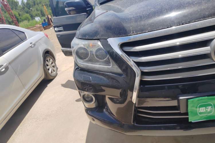 Used Lexus LX 2013 570 Right Front Headlight