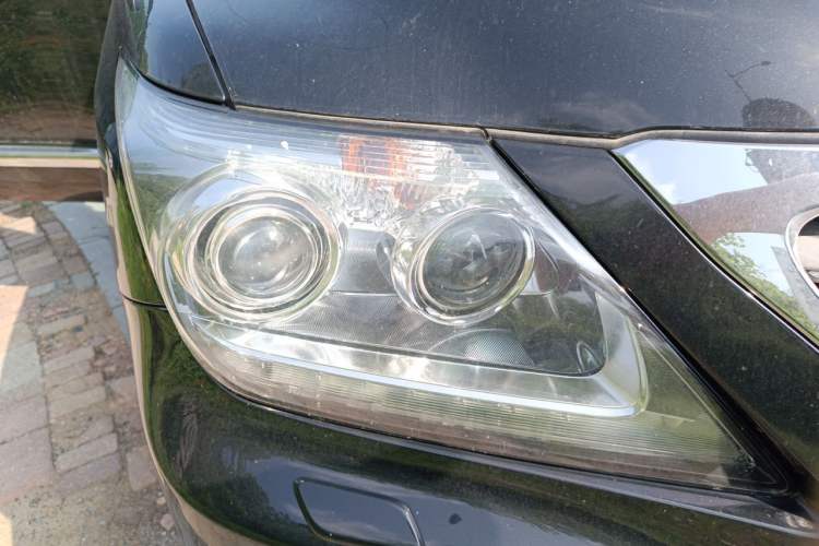Used Lexus LX 2013 570 Right Front Headlight