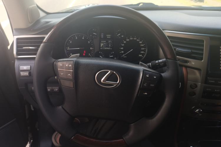 Used Lexus LX  Steering Wheel