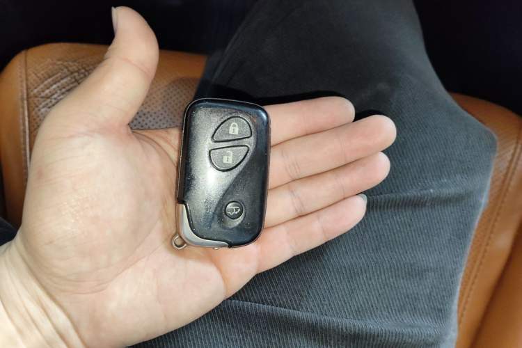 Used Lexus LX 2013 570 Vehicle Key
