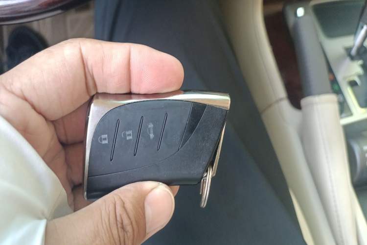 Used Lexus LX 2013 570 Vehicle Key