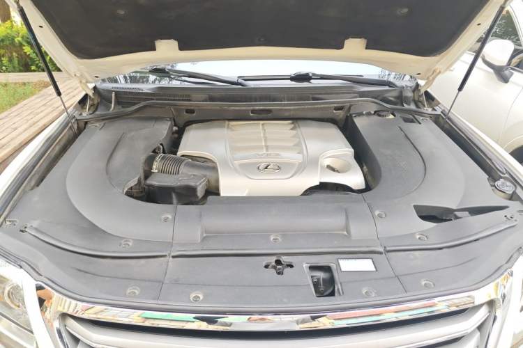 Used Lexus LX 2013 570 Engine Bay