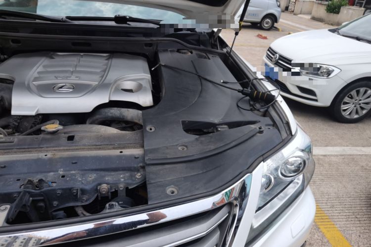 Used Lexus LX 2013 570 Engine Bay Left