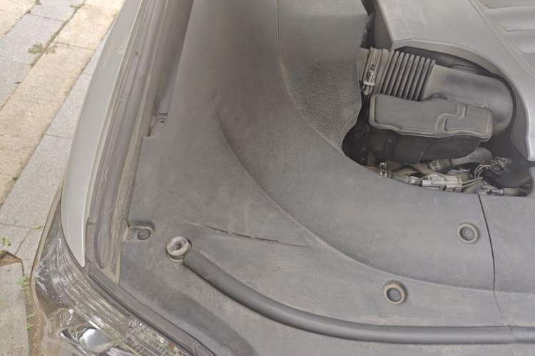 Used Lexus LX 2013 570 Engine Bay Right