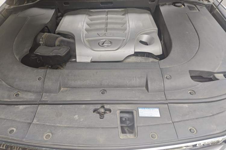 Used Lexus LX 2013 570 Engine Bay