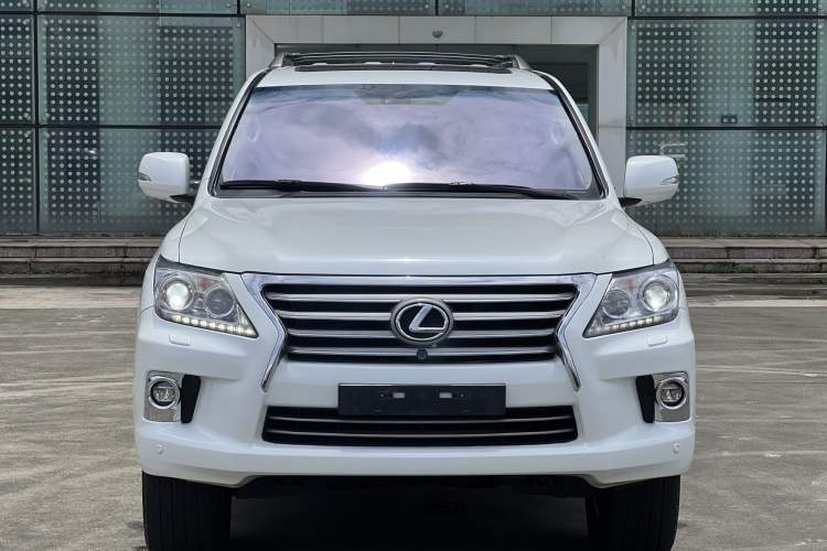 Used Lexus LX 2013 570 Exterior 1