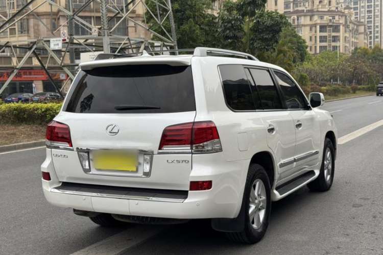 Used Lexus LX 2013 570 Exterior 3