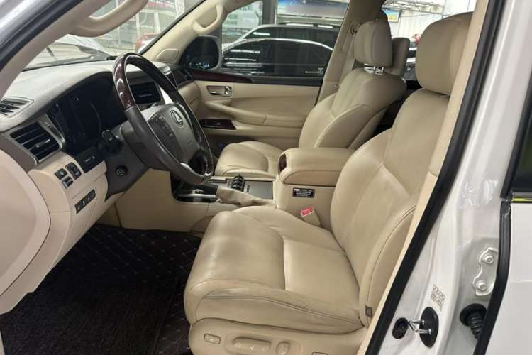 Used Lexus LX 2013 570 Interior 6
