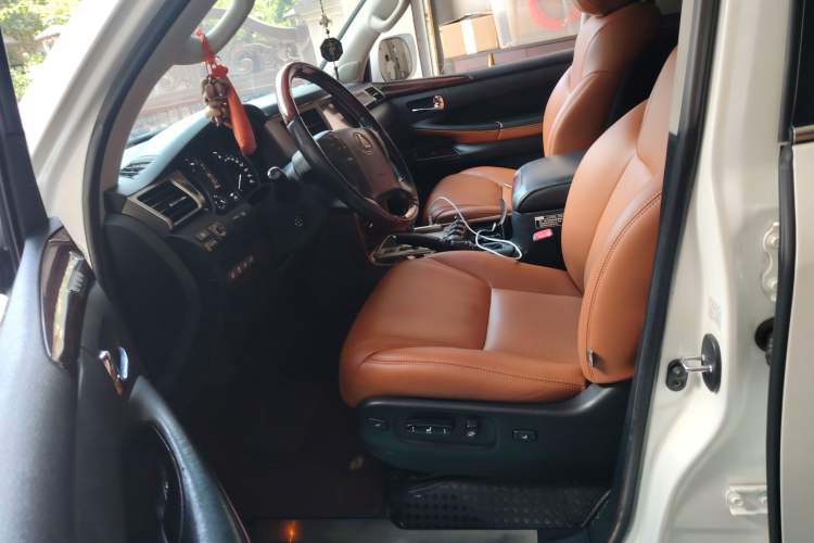 Used Lexus LX 2013 570 Left Front Seat