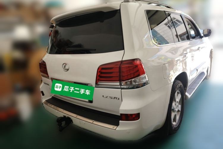 Used Lexus LX 2013 570 Rear Right 45 Deg