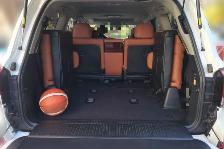 Used Lexus LX 2013 570 Trunk