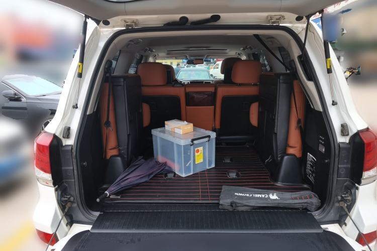 Used Lexus LX 2013 570 Trunk