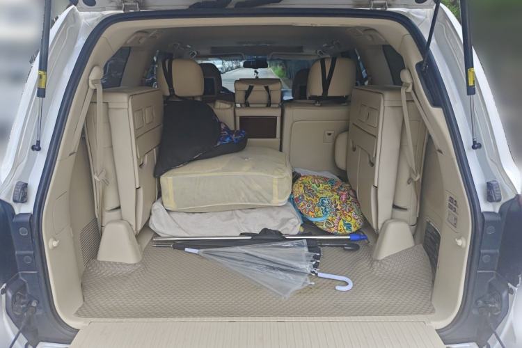 Used Lexus LX 2013 570 Trunk