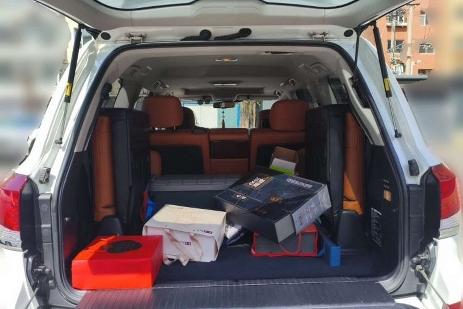 Used Lexus LX 2013 570 Trunk