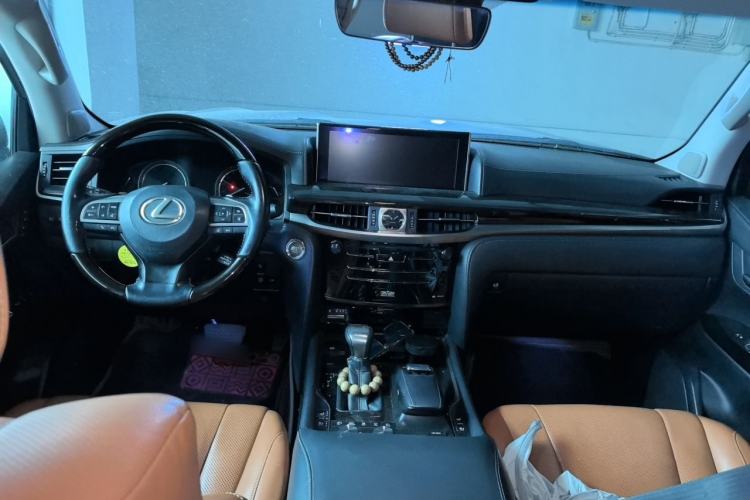 Used Lexus LX 2016 570 Prestige Luxury Edition Center Console