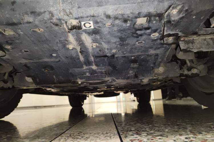 Used Lexus LX 2016 570 Prestige Luxury Edition Chassis Front