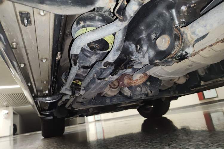 Used Lexus LX 2016 570 Prestige Luxury Edition Chassis Rear Left