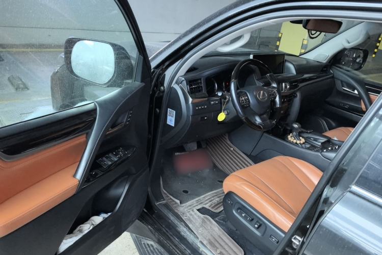 Used Lexus LX 2016 570 Prestige Luxury Edition Driver Seat
