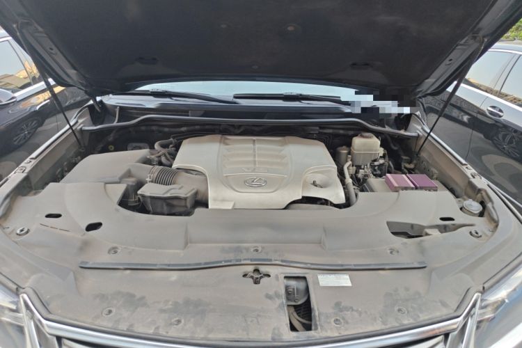 Used Lexus LX 2016 570 Prestige Luxury Edition Engine Bay