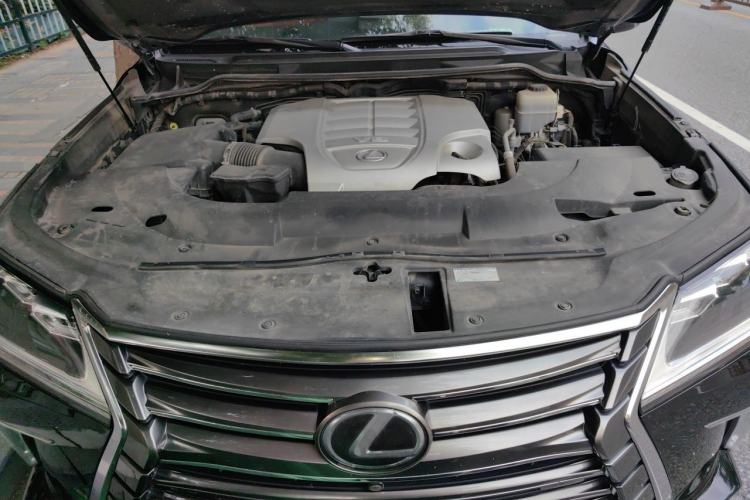 Used Lexus LX 2016 570 Prestige Luxury Edition Engine Bay