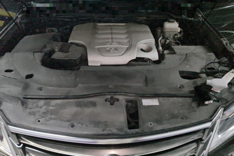 Used Lexus LX 2016 570 Prestige Luxury Edition Engine Bay