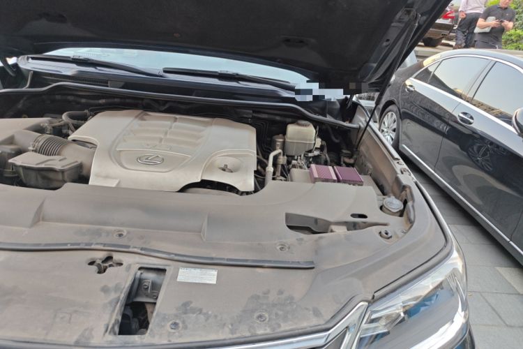 Used Lexus LX 2016 570 Prestige Luxury Edition Engine Bay Left