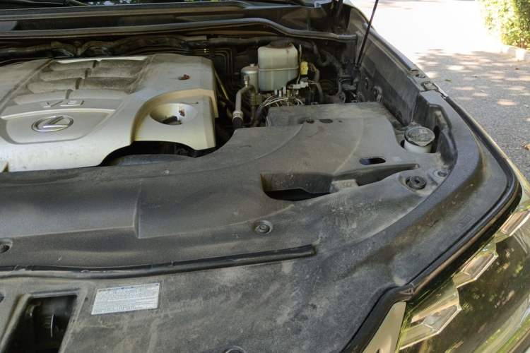 Used Lexus LX 2016 570 Prestige Luxury Edition Engine Bay Left