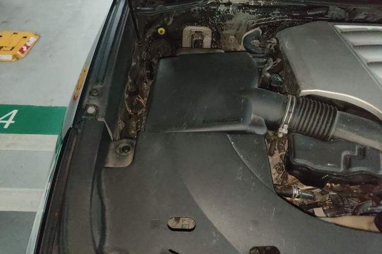 Used Lexus LX 2016 570 Prestige Luxury Edition Engine Bay Right