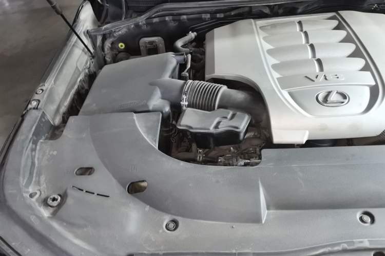 Used Lexus LX 2016 570 Prestige Luxury Edition Engine Bay Right