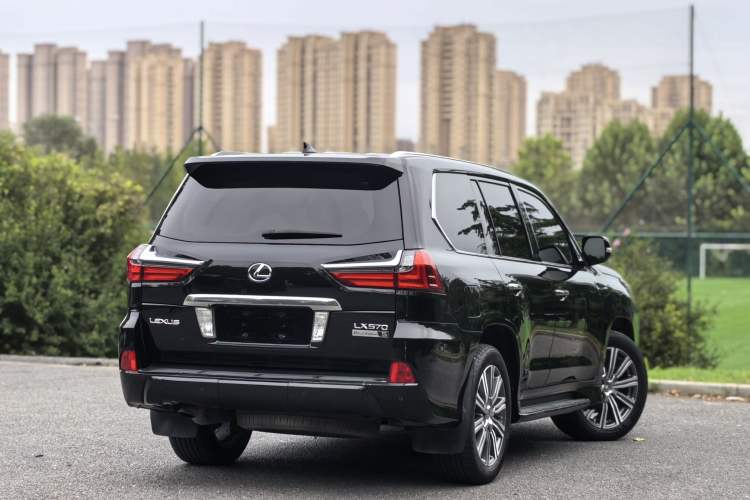 Used Lexus LX 2016 570 Prestige Luxury Edition Exterior 4