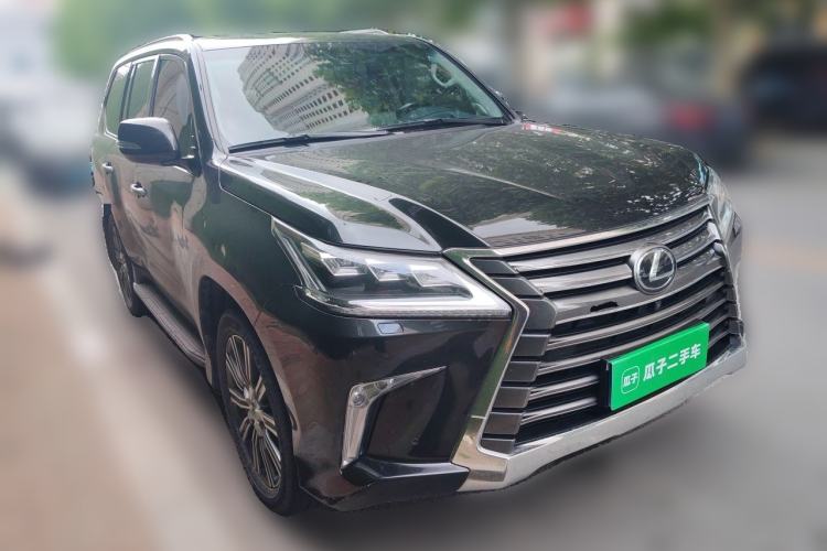 Used Lexus LX 2016 570 Prestige Luxury Edition Front Right 45 Deg
