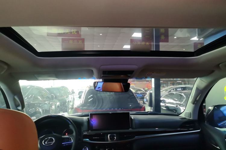 Used Lexus LX 2016 570 Prestige Luxury Edition Headliner