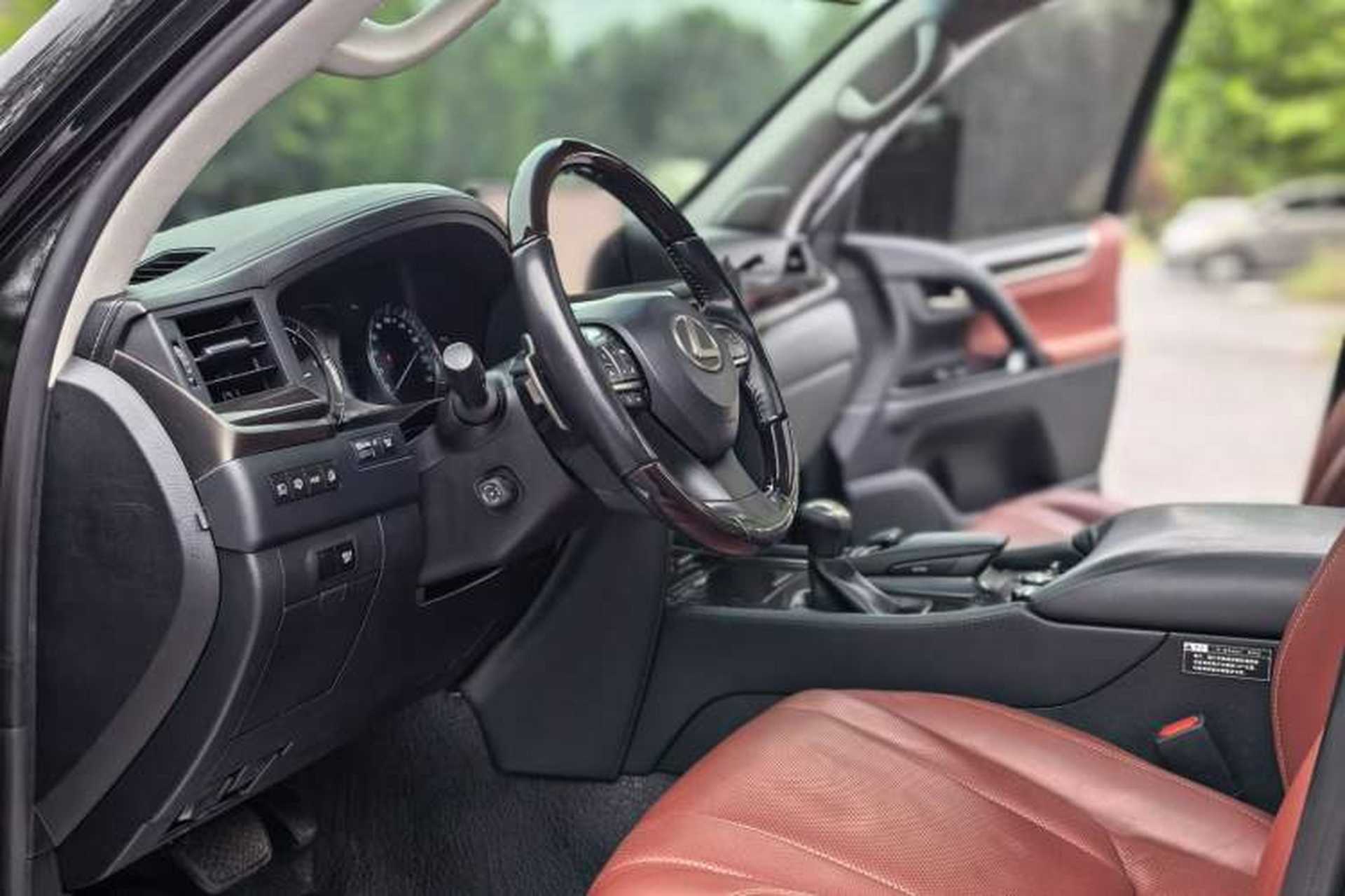 Used Lexus LX 2016 570 Prestige Luxury Edition Interior 2