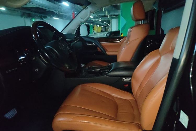 Used Lexus LX 2016 570 Prestige Luxury Edition Left Front Seat