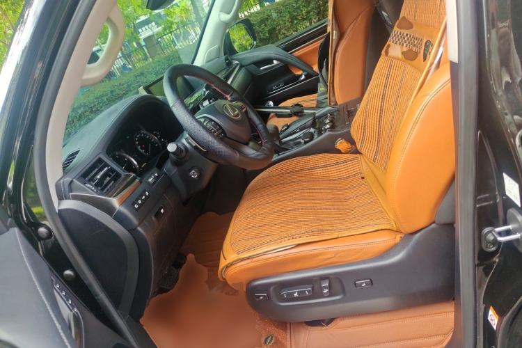Used Lexus LX 2016 570 Prestige Luxury Edition Left Front Seat