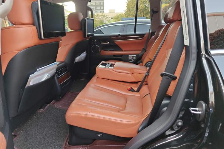 Used Lexus LX 2016 570 Prestige Luxury Edition Left Rear Seat