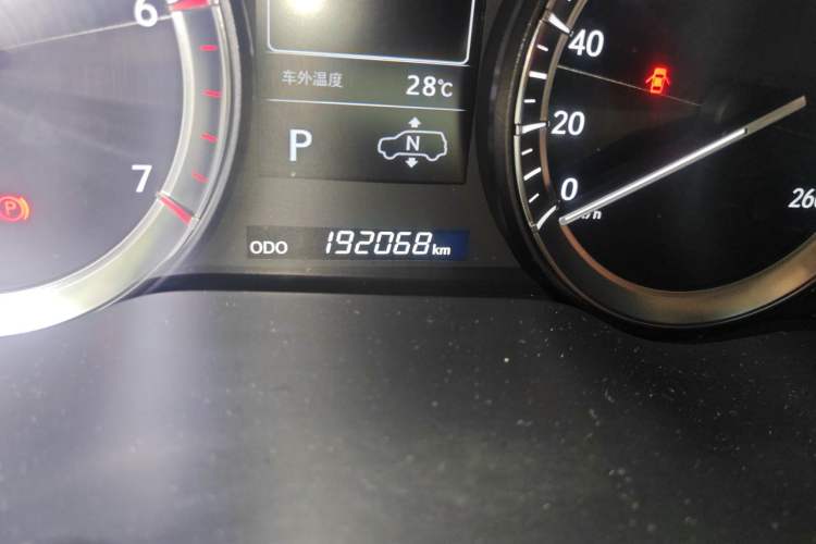 Used Lexus LX 2016 570 Prestige Luxury Edition Odometer Close Up