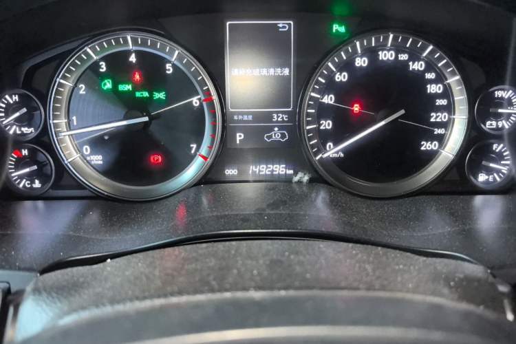 Used Lexus LX 2016 570 Prestige Luxury Edition Odometer Close Up