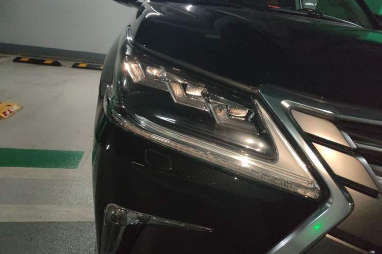 Used Lexus LX 2016 570 Prestige Luxury Edition Right Front Headlight