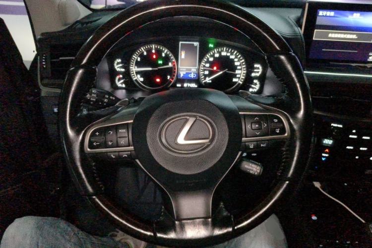 Used Lexus LX 2016 570 Prestige Luxury Edition Steering Wheel