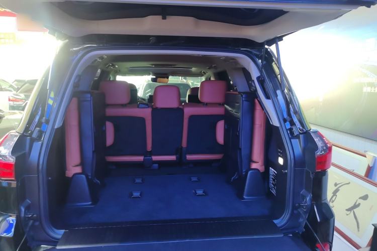 Used Lexus LX 2016 570 Prestige Luxury Edition Trunk