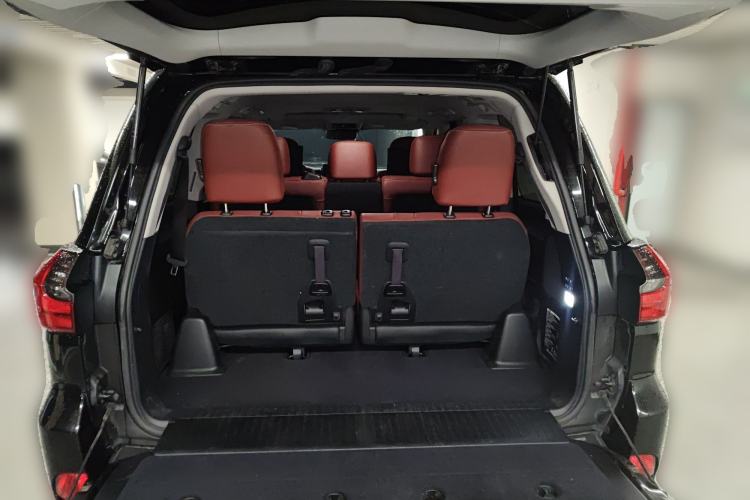 Used Lexus LX 2016 570 Prestige Luxury Edition Trunk