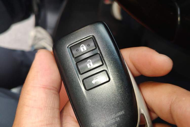 Used Lexus LX 2016 570 Prestige Luxury Edition Vehicle Key